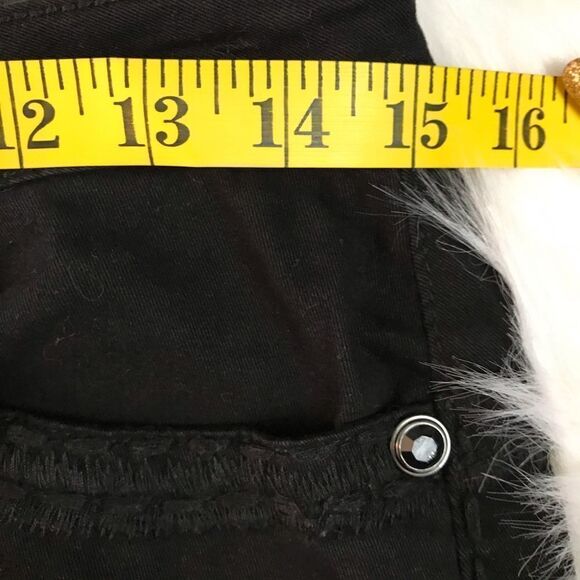 Ladies jeans buy 1 get 1 50% off!!! 🔥🔥🔥🔥 - Picture 5 of 8